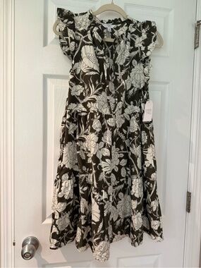 Time and Tru Black and White Floral Ruffle Sleeve Girls Dress
